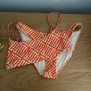 Triangl bikini small top medium bottom